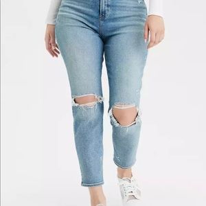 American Eagle Mom Jeans (Size 12/ X-short length)